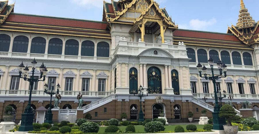 Bangkok: Grand Palace, Wat Pho & Wat Arun Tour in Italian - Key points at a glance