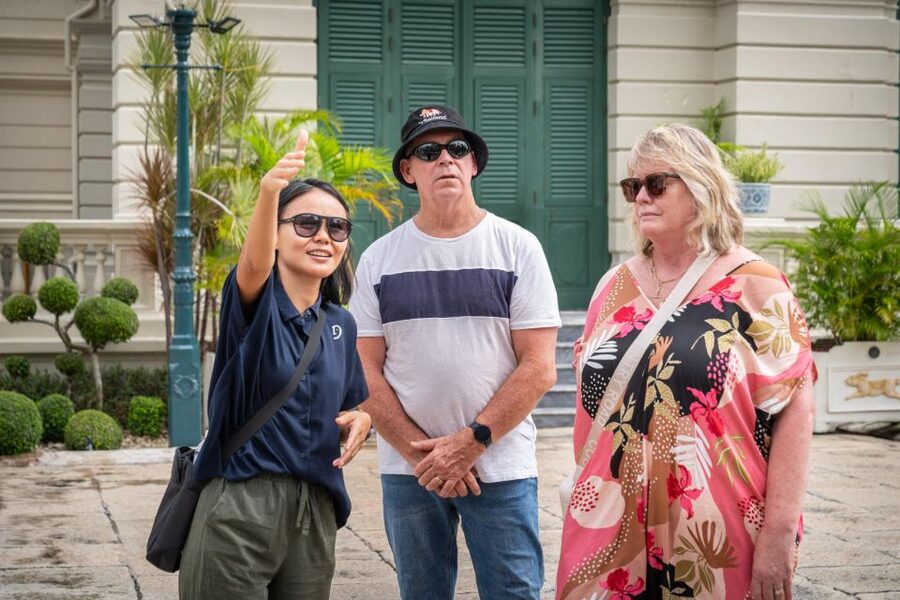 Bangkok: Grand Palace, Wat Pho with Mango Dessert Tastings - Timing, meeting point, and practical details