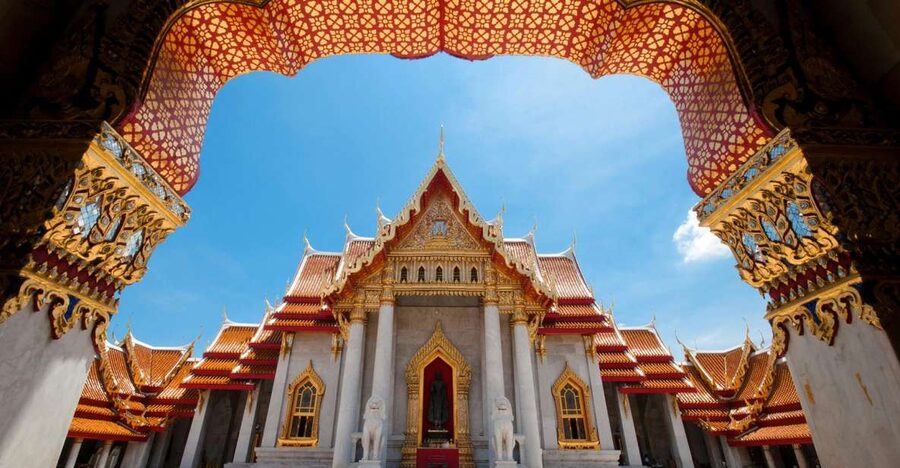 Bangkok: Half Day City and Temples (join tour) - Three temples, three very different views of Bangkok
