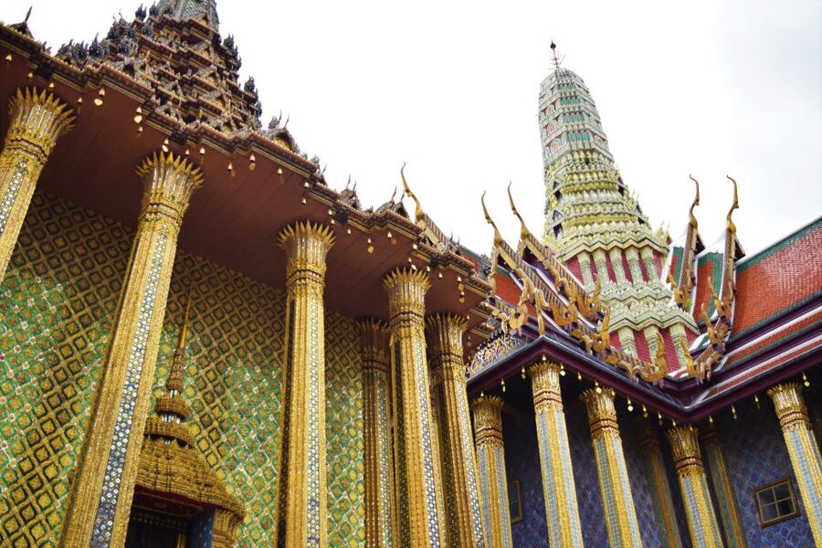 Bangkok: Half-Day Temple and Grand Palace Private Tour - Wat Trimitr and Bangkok’s solid-gold Buddha