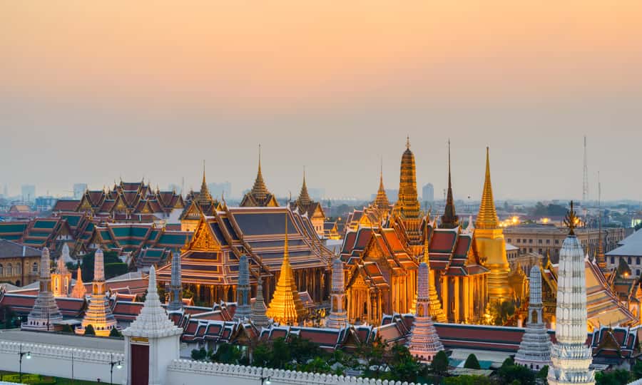 Bangkok: Highlights Tour wth Grand Palace & Must See Temples - Chinatown’s temples, food, and street life