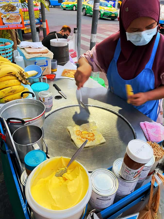 Bangkok: Highlights with Food Tour & Sunset in Wat Arun - What the $80 price buys you