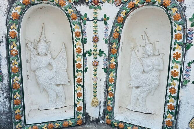 Bangkok History Temples Markets and Food Tasting - Who will get the most from this Bangkok tour