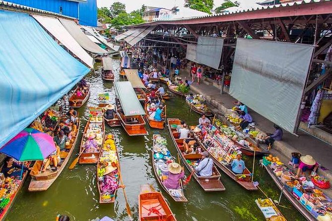 Bangkok Markets, Palaces and Temples Excursion - 7:00 am at Eastin Grand Hotel Sathorn
