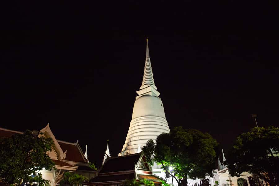 Bangkok: Markets, Temples and Food Night Tour by Tuk Tuk - What to wear and how to prepare