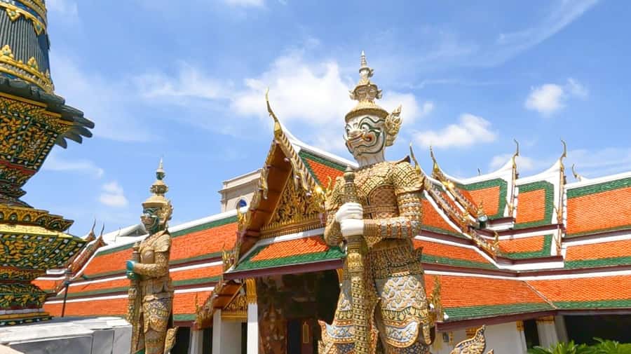 Bangkok: Private Temple City Grand Palace, Wat Pho, Wat Arun - Wat Pho and the reclining Buddha