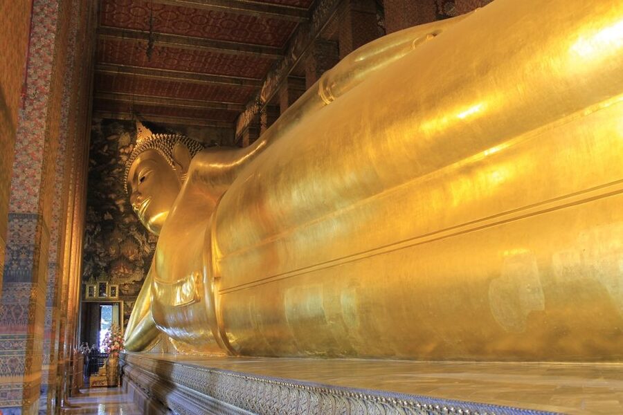 Bangkok: Private Thonburi Longtail Boat Tour & Wat Pho Visit - Should You Book the Thonburi Boat and Wat Pho Tour?