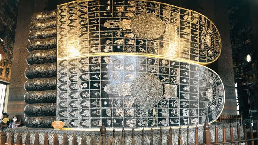 Bangkok: Private Tour Grand Palace, Wat Pho, and Wat Arun - What the $149 price really covers