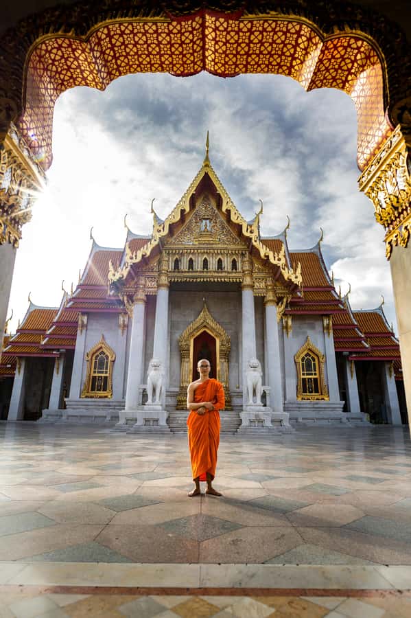 Bangkok: Private Wat Phra Kaew, Wat Pho & Wat Arun Tour - Wat Phra Kaew and the Emerald Buddha