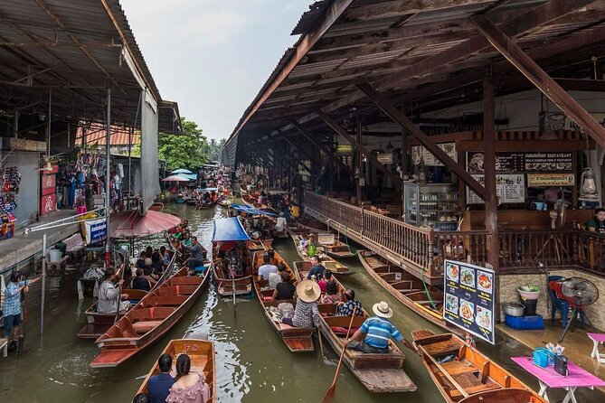 Bangkok: Railway and Floating Market Tour + Dragon Temple - Wat Sam Phran and the giant dragon