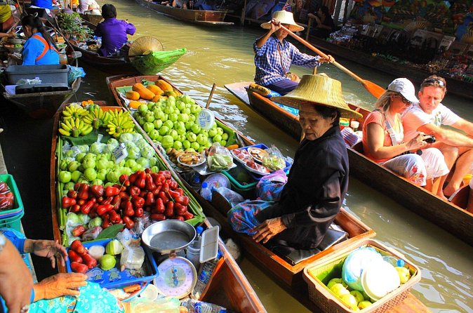 Bangkok: Railway and Floating Market Tour + Dragon Temple - What to bring and how to use your time