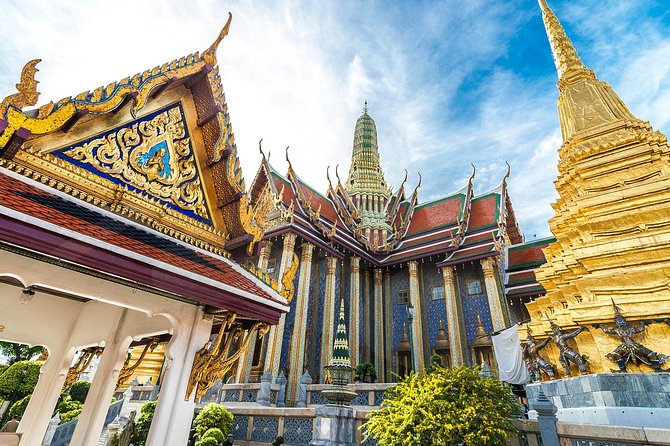 Bangkok's Grand Palace Complex and Wat Phra Kaew Tour - Why the Grand Palace deserves your morning