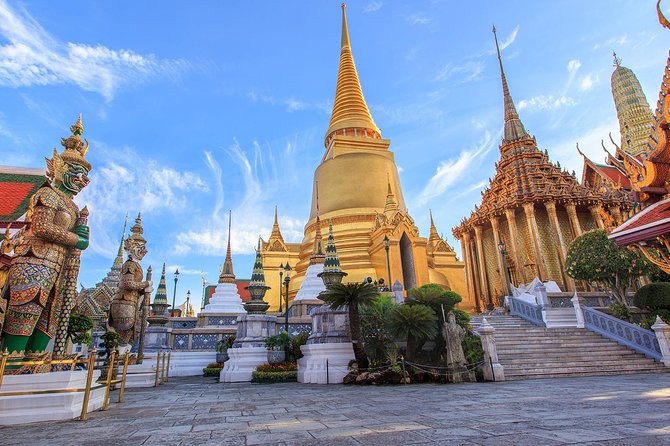 Bangkok's Grand Palace Complex and Wat Phra Kaew Tour - Dress correctly or risk losing time