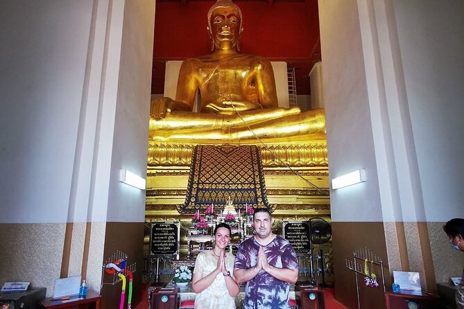 Bangkok Selfie Expert Tour: Little India, Wat Traimit & Wat Pho - Pak Khlong Talat and the flower photo stop