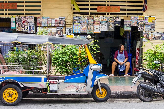 Bangkok Temples Tour - Guides who add personality to the day