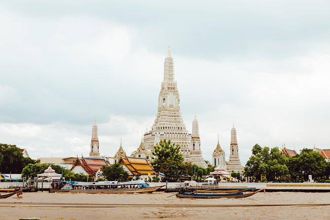 Bangkok: The Grand Palace, Wat Pho, and Wat Arun Walking Tour - Crossing the Chao Phraya at Tha Tien