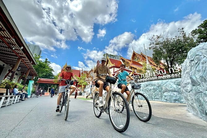 Bangkok Thonburi Backstreets and 3 Peaceful Temple Bike Tour - Key points to know before booking