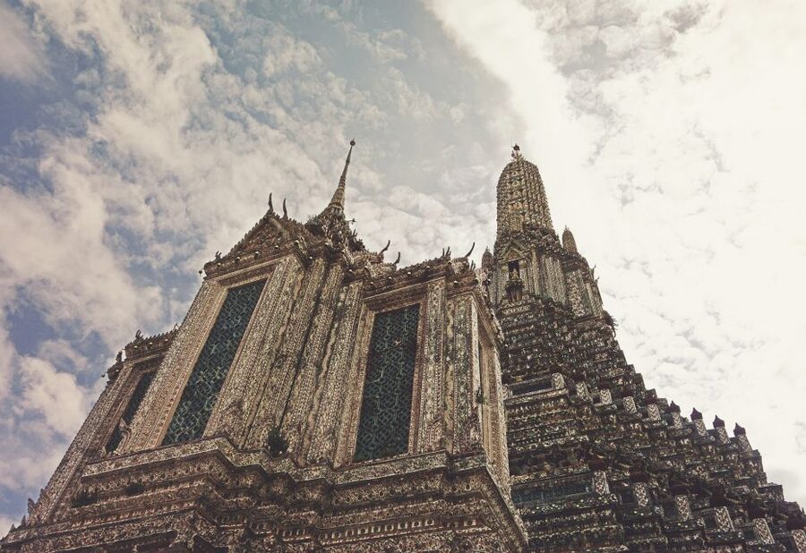 Bangkok Twilight : Hidden Canal, Big Buddha & temple - The Big Buddha question you should take seriously