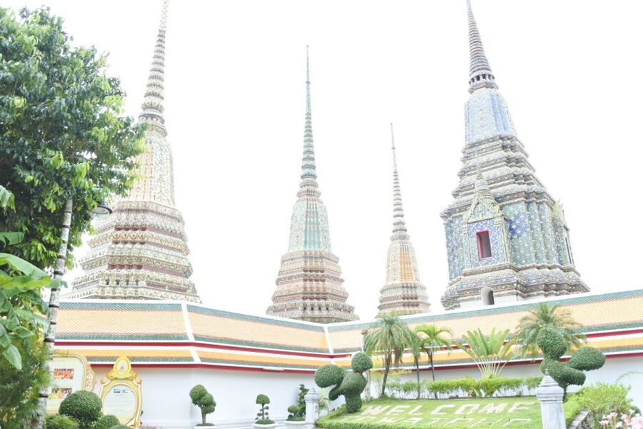 Bangkok: Wat Pho & Wat Arun Half-Day Private Walking Tour - Dress, Heat, and Mobility Considerations