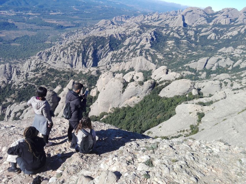 Barcelona: Half-Day Montserrat Monastery and Mountain Hike - The private van ride from Barcelona