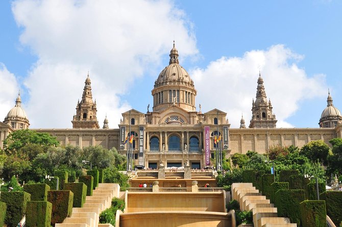 Barcelona Highlights Tour and Montserrat Monastery with Hotel Pick-up - Sagrada Familia is mainly an exterior stop