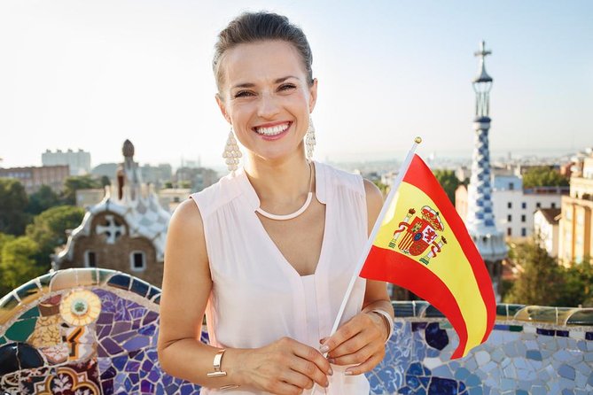 Barcelona Highlights Tour and Montserrat Monastery with Hotel Pick-up - Guides turn a fast itinerary into a useful one