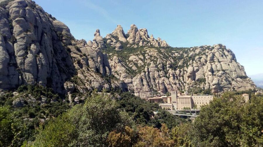 Barcelona: Montserrat Private Trip with Monastery Ticket - Entering the Basilica to see La Moreneta