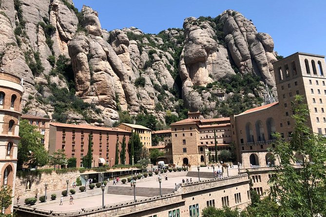 Barcelona to Montserrat Monastery: Tour, Transfers & Basilica - The Basilica and the Black Madonna