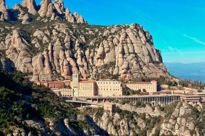 Barcelona to Montserrat Monastery: Tour, Transfers & Basilica - How much guidance do you really get?