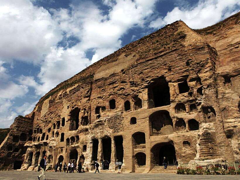 Beijing:Bullet Train Tour to Hanging Temple&Yungang Grottoes - Reading the Buddhist art at Yungang