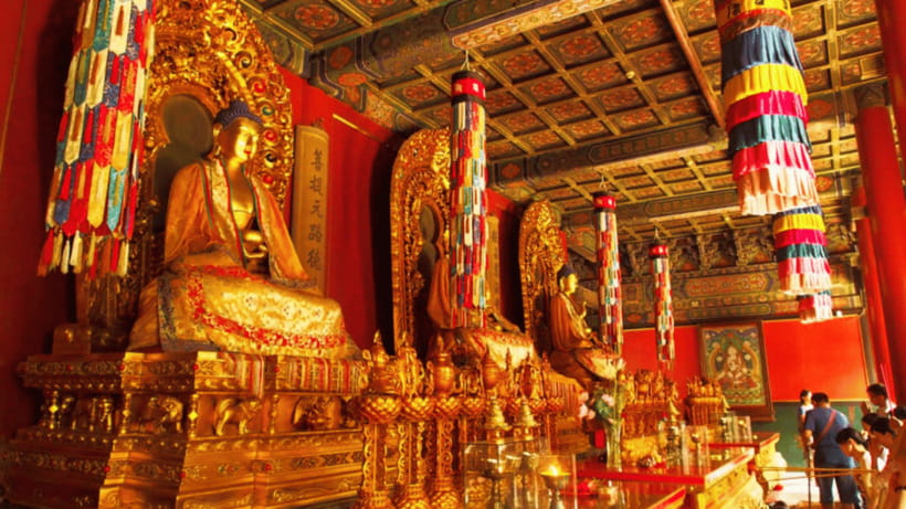 Beijing: Lama Temple (Yonghe Temple) Admission Ticket - Why Beijing’s Lama Temple feels different