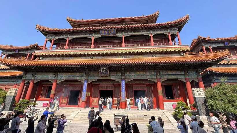 Beijing: Yonghe Lama Temple Entry Ticket - What to see during a two-hour visit
