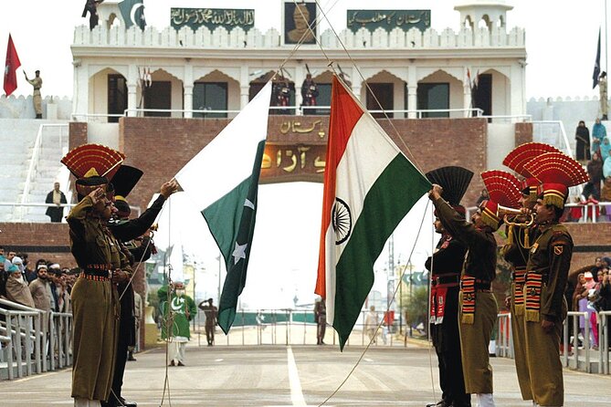 Best of Amritsar - Day Trip to Golden Temple with Wagah Border - What the private car arrangement really gives you