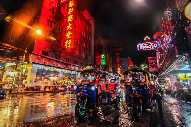 Best of Bangkok: Temples & Long-tail Boat Tour - Riding the Chao Phraya by long-tail boat