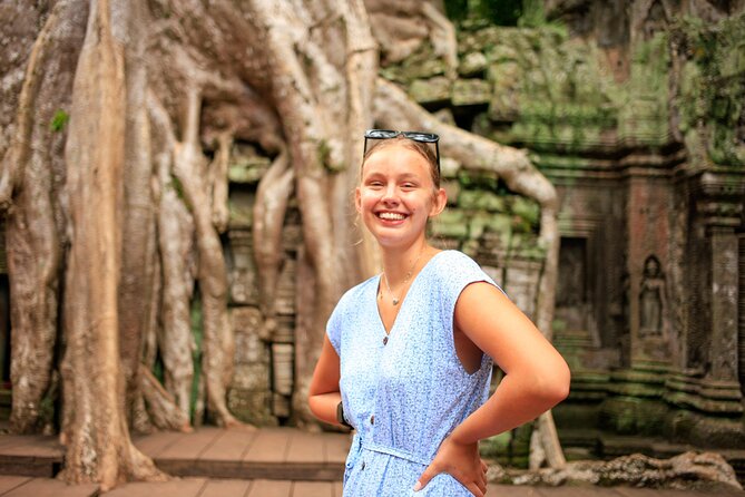 Best Temples Day Tour in Siem Reap with Sunset - Lunch near Srah Srang is a useful pause