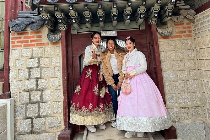 Best Things to Do - Half Day Seoul Trip (Seoul Palace & Temple) - Transport, pickup, and timing