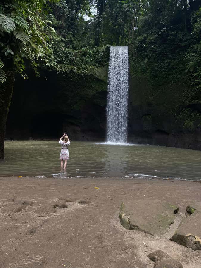 Best Watefalls, Monkey Forest, Temple and Rice terrace - Kanto Lampo Waterfall: the best stop for photos