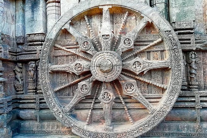 Bhubaneswar city tour & Konark Sun Temple in private car with guide - Rajarani Temple and its sandstone carvings