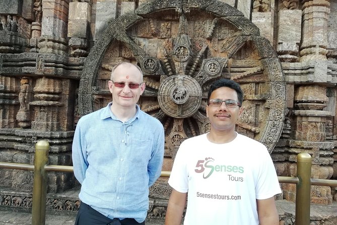 Bhubaneswar city tour & Konark Sun Temple in private car with guide - Dhauli Giri and the story of Ashoka
