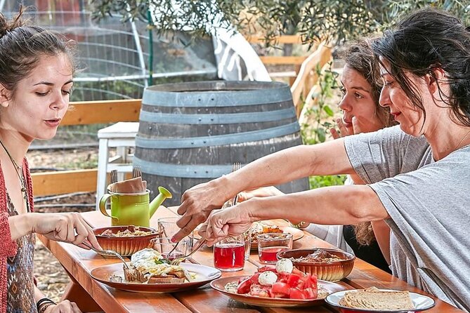 Bio Farm Private Olive Oil Tasting, Farm to Fork Meal & Temple of Poseidon Tour - Why the farm visit gives this tour its character