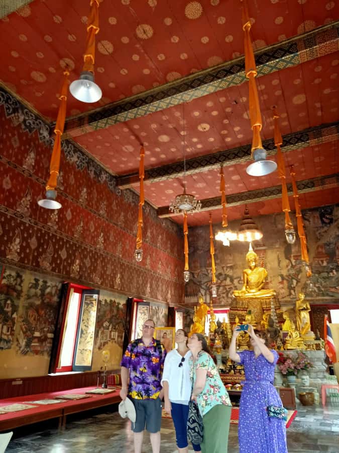 BKK’s Ultimate Food & Canal Tour "Tuk-Tuk Temples & Tastes" - The private longtail boat and Bangkok’s quieter side