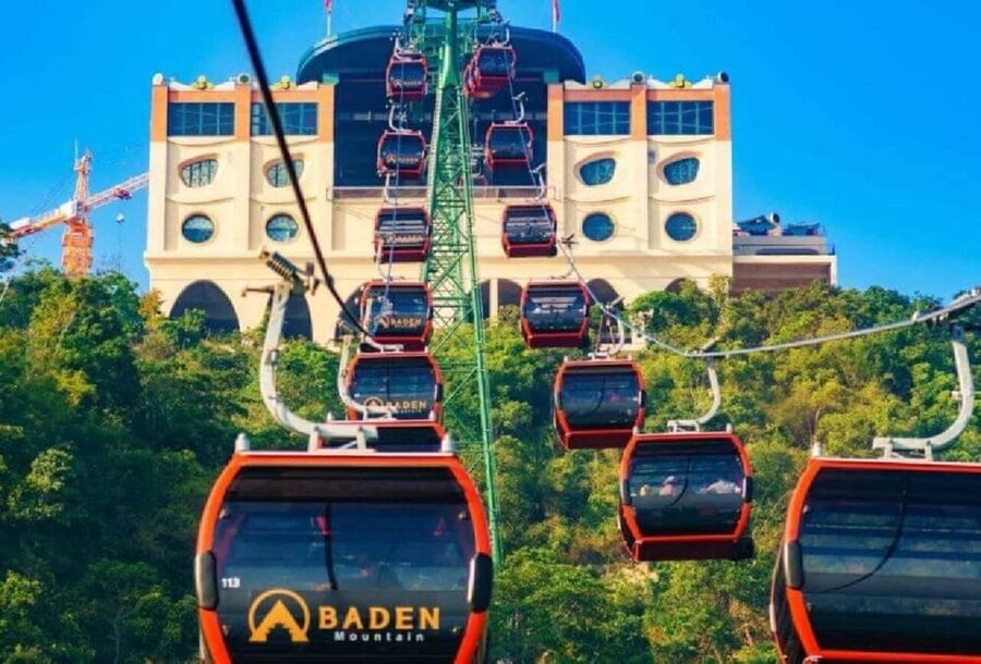 Black Virgin Moutain, Cu chi tunnels & Cao dai temple 1 day - Riding the cable car to Bà Đen Temple