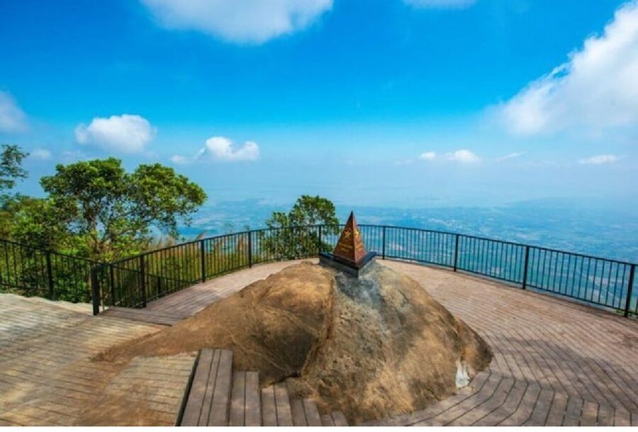Black Virgin Moutain, Cu chi tunnels & Cao dai temple 1 day - Who should choose this tour
