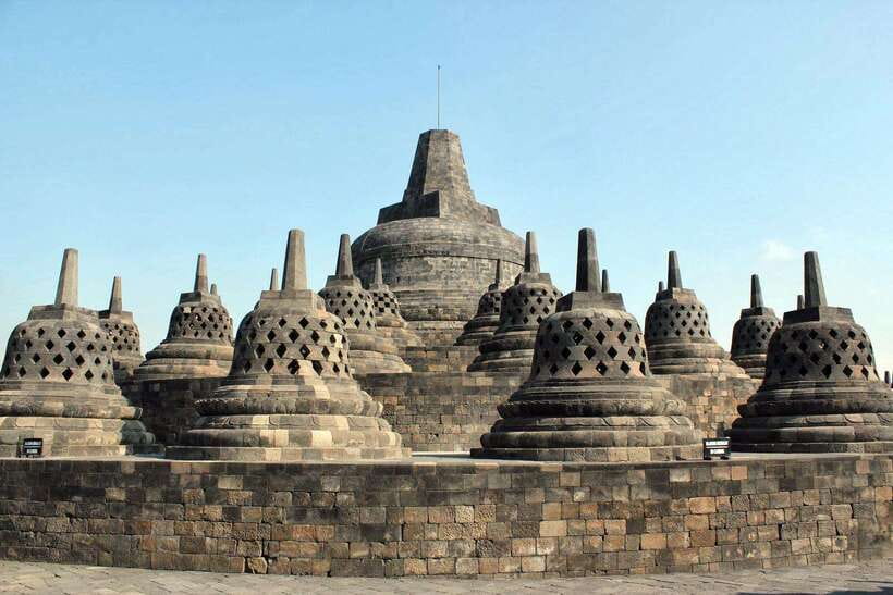 Borobudur and Prambanan Temple Shared or Private Tour - Why pairing Borobudur and Prambanan works