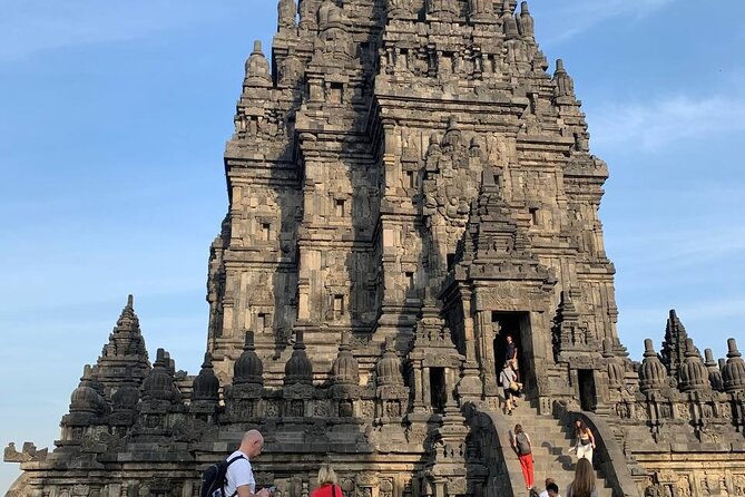 Borobudur ClimbUP guaranteed (sunrise option)& Prambanan Day Tour - Why this Yogyakarta temple pairing works