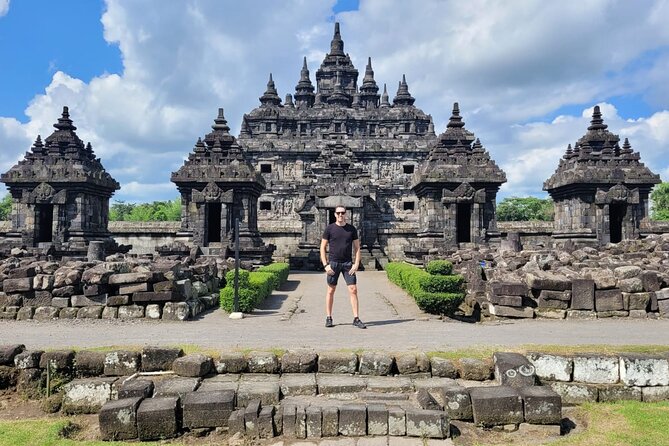 Borobudur Temple Climb To The Top & Prambanan Temple - 1 day tour - Prambanan after the Buddhist monument