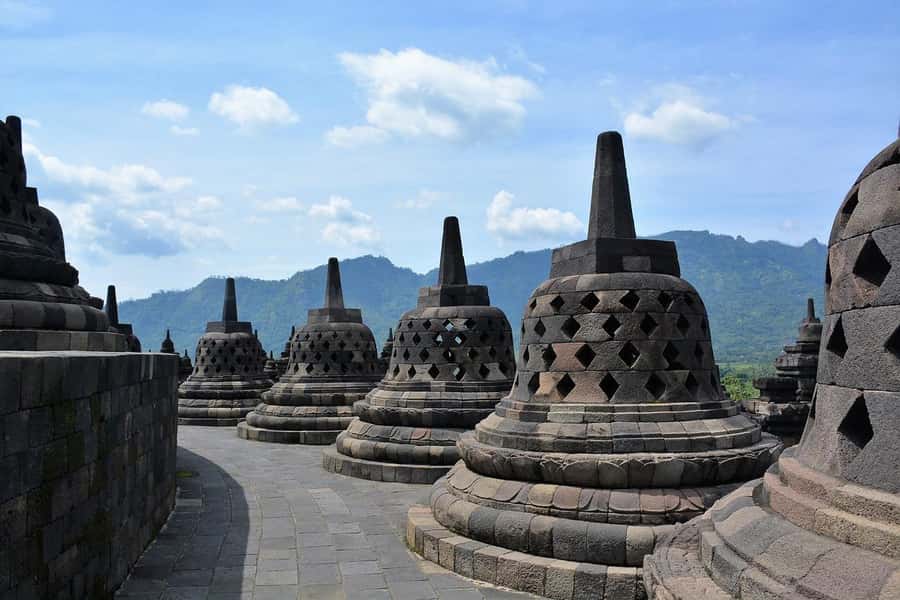 Borobudur Temple full access with guaranteed climb tickets - Two hours at Borobudur Temple