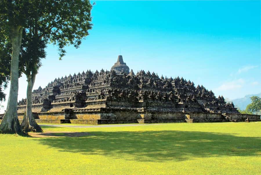 Borobudur Temple, Waterfall & Kalibiru National Park Trip - Swimming at the countryside waterfall