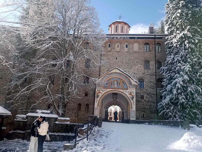 Boyana Church & Rila Monastery Full-Day Private Tour - Making good use of the two-and-a-half-hour break