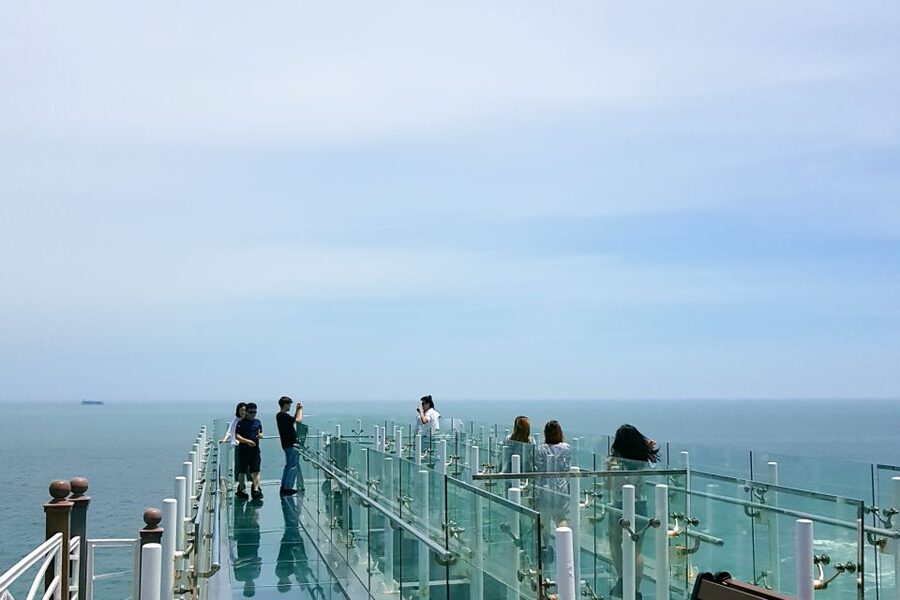 Busan Day Tour with Haedong Yonggungsa Temple & More - Korean lunch and the value of a planned meal